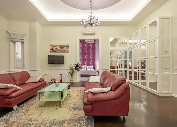 Apartmán Spacious Elegant At The River *